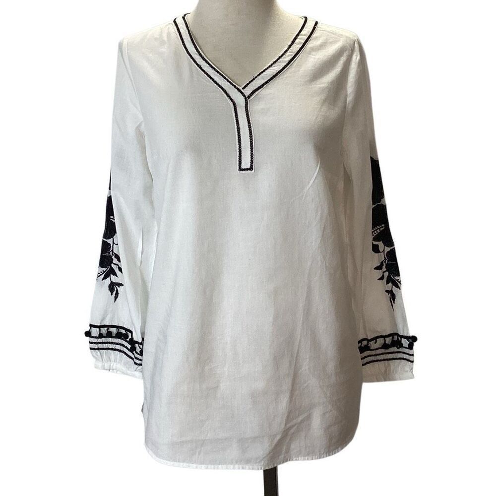 Chico’s White & Black Embroidery Blouse Top Sz 0 (US Sz 4) Small Long Sleeve